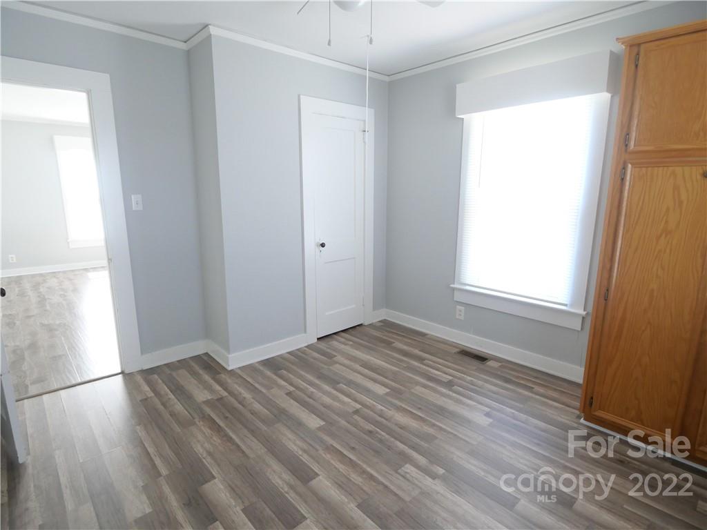 809 3rd Street Southeast Conover, NC 28613 - Photo 8 of 15 Gallery Image 8