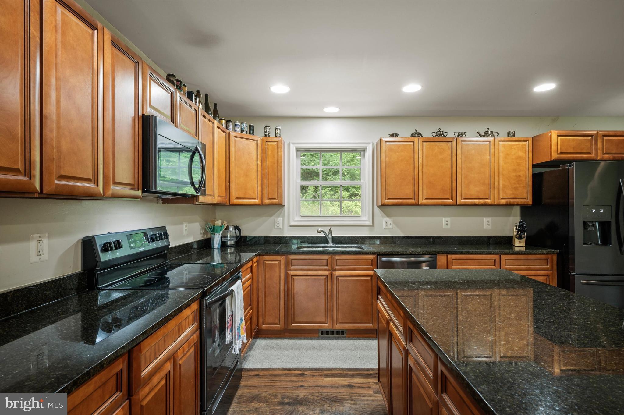 142 Riley Court Front Royal, VA 22630 - Photo 4 of 24 Gallery Image 4