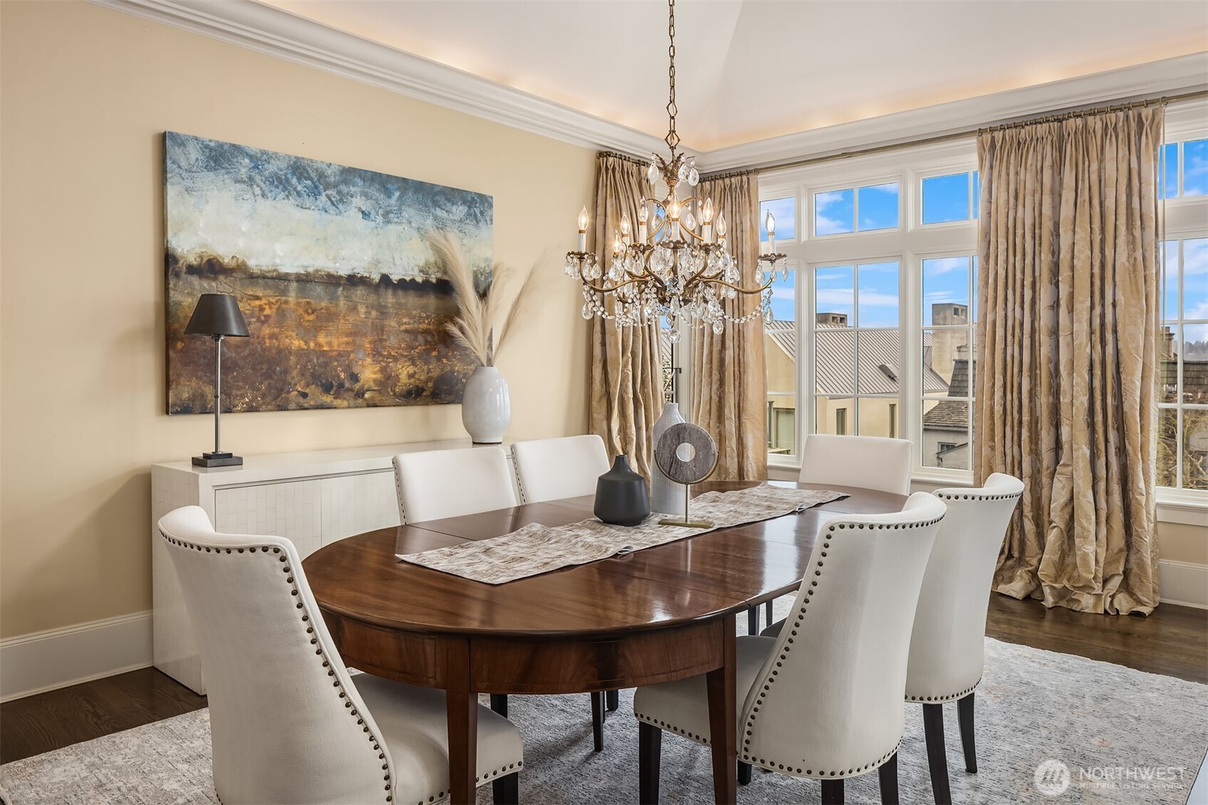 463 39th Avenue East Seattle, WA 98112 - Photo 10 of 30