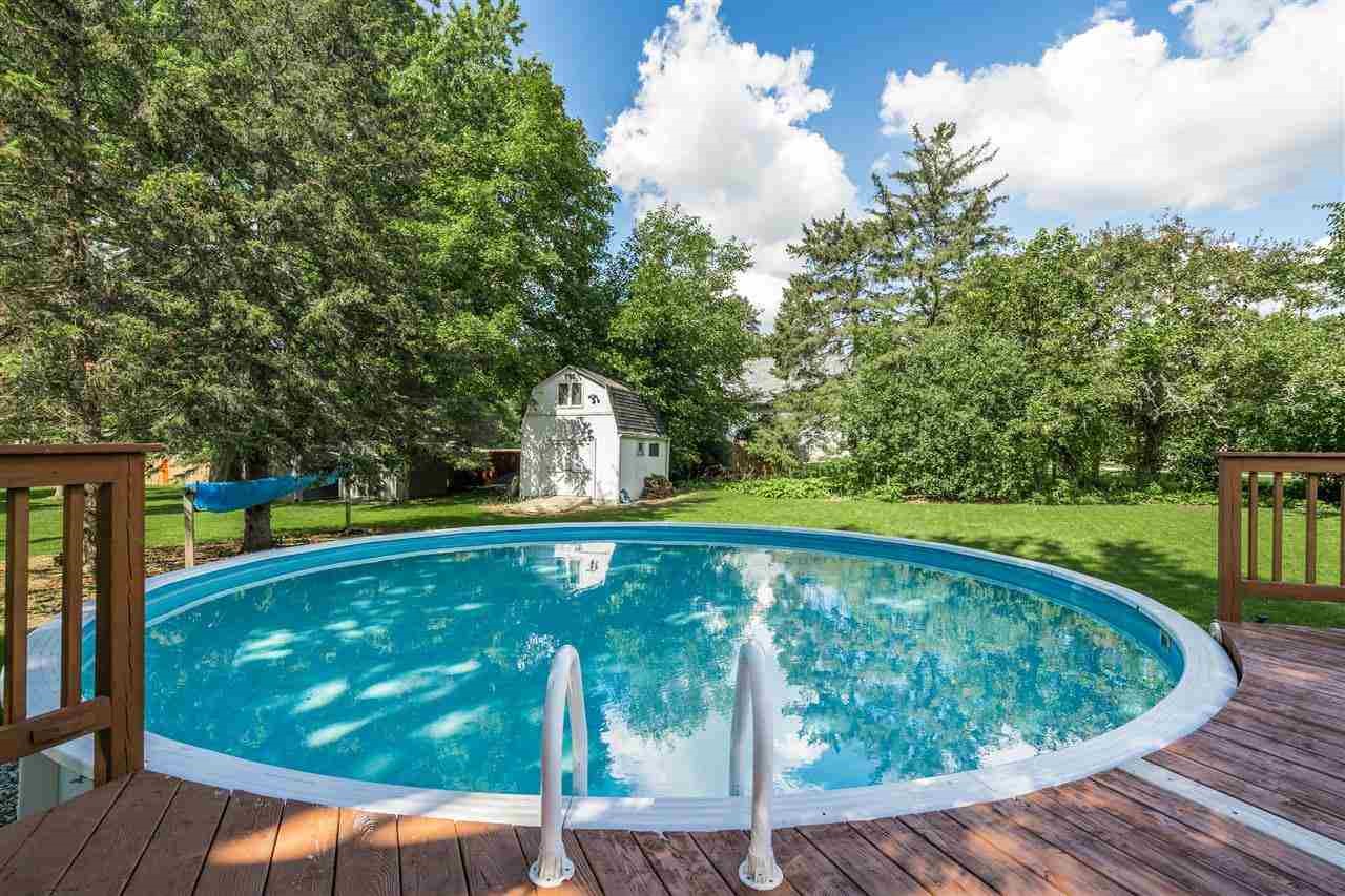 2174 Reid Road Flint, MI 48507 - Photo 31 of 33 21507533-30.JPG
