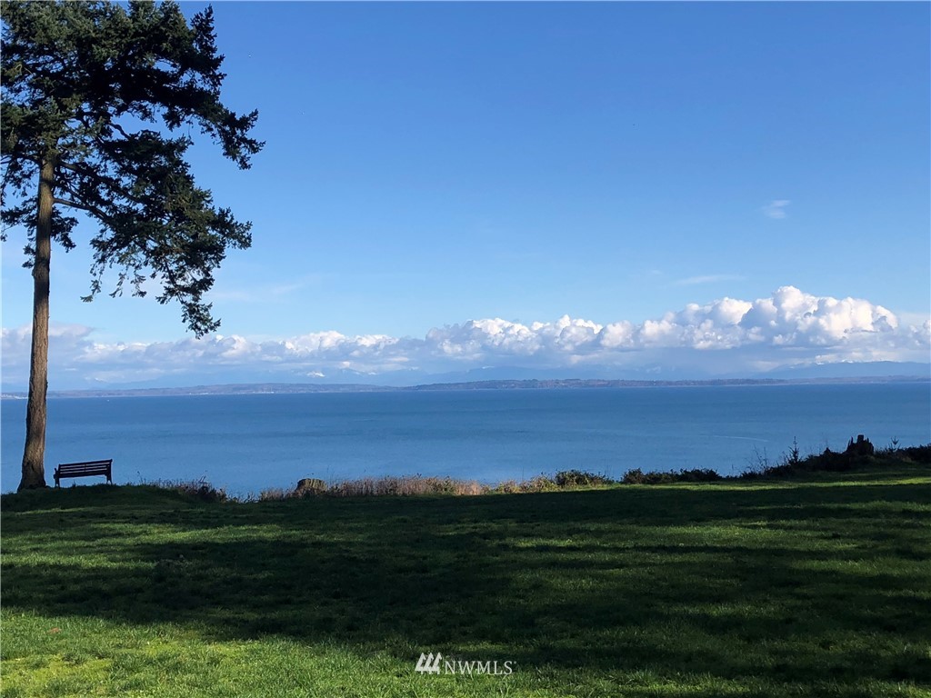 412 High Bluff Dr Point Point Roberts, WA 98281 - Photo 1 of 4 Gallery Image 1