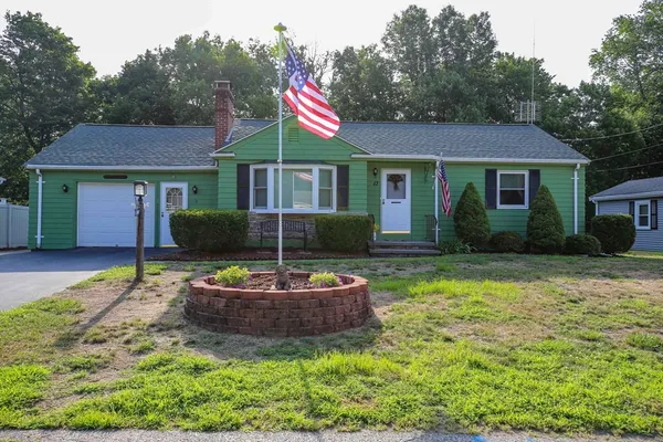 $393,000 | 13 Fairchild Drive, Holden, MA 01520