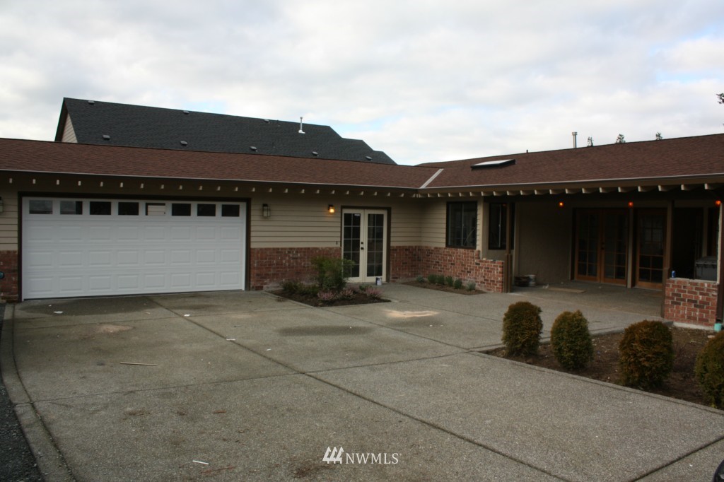 3214 191st Place Southeast Bothell, WA 98012 - Photo 1 of 9 Gallery Image 1