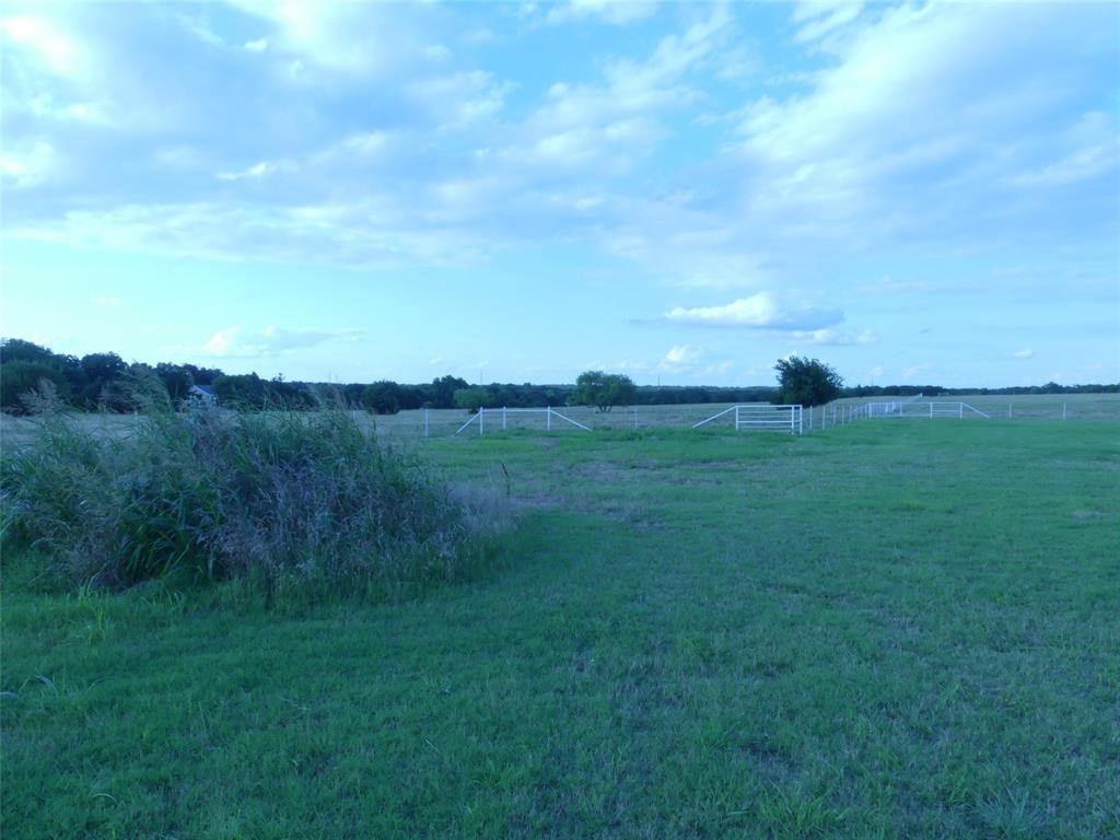 644 Mac's Grocery Road Bowie, TX 76230 - Photo 20 of 39