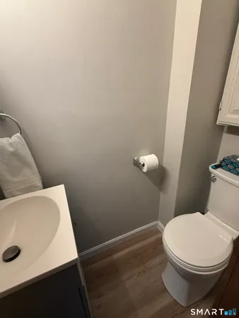 $1,950 | 51 North Orchard Street, Unit 3, Wallingford, CT 06492