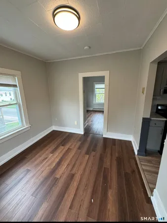 $1,950 | 51 North Orchard Street, Unit 3, Wallingford, CT 06492