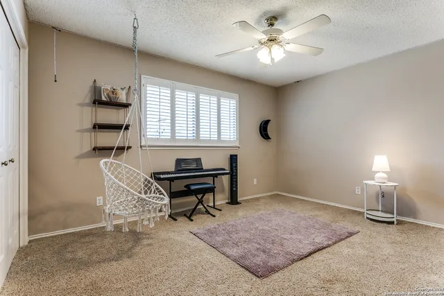 $2,700 | 1107 River Vista West, San Antonio, TX 78216