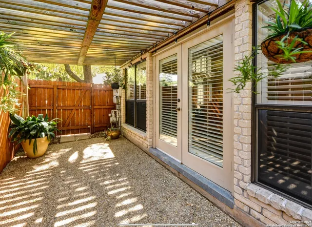 $2,700 | 1107 River Vista West, San Antonio, TX 78216