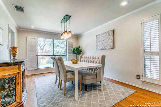 $2,700 | 1107 River Vista West, San Antonio, TX 78216