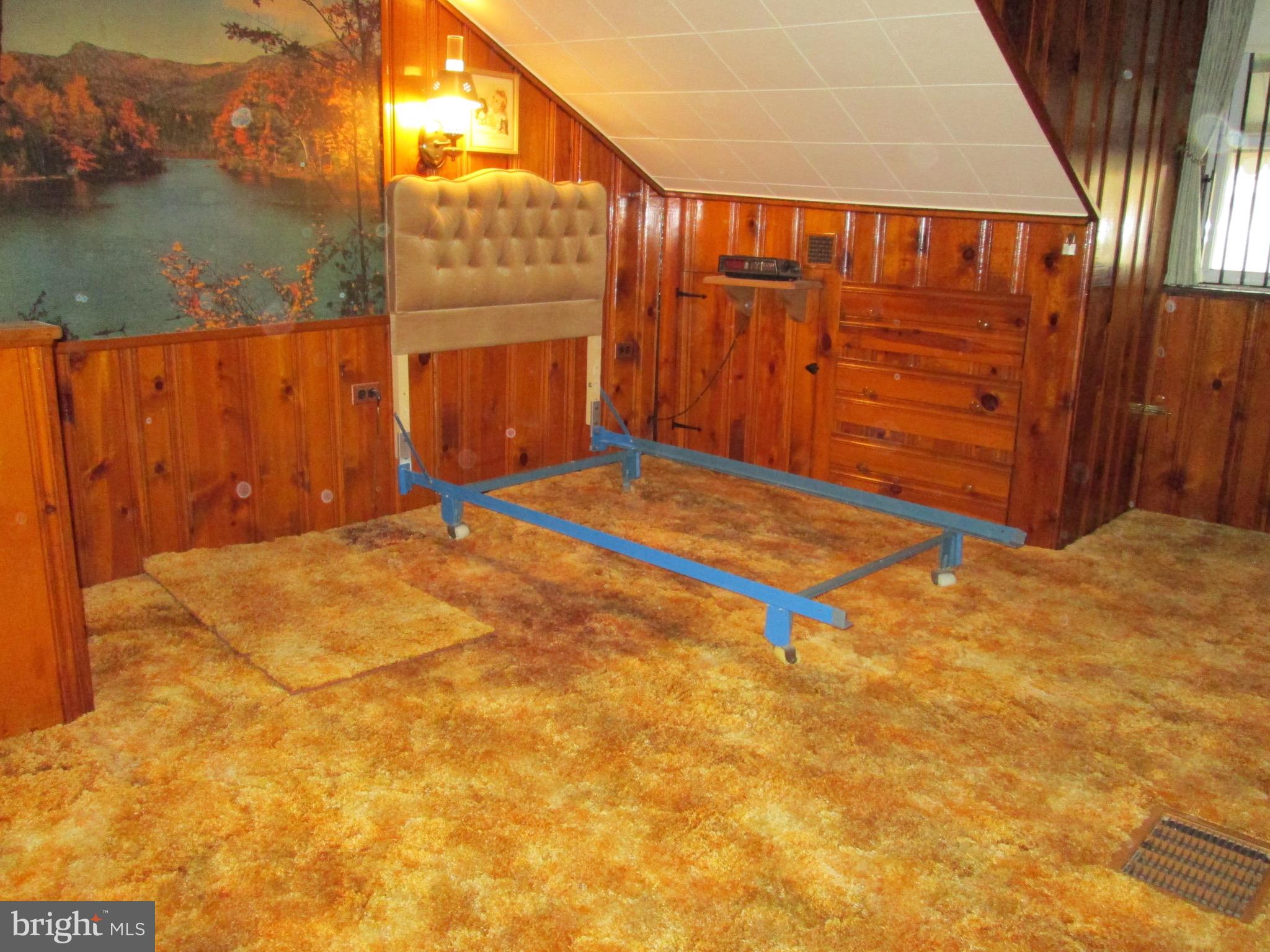 1043 Walnut Street Reading, PA 19601 - Photo 19 of 32 a view of a backyard