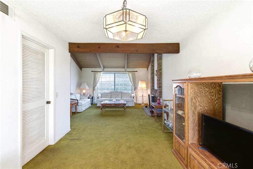 5574 North Sycamore Avenue Rialto, CA 92377 - Photo 42 of 53