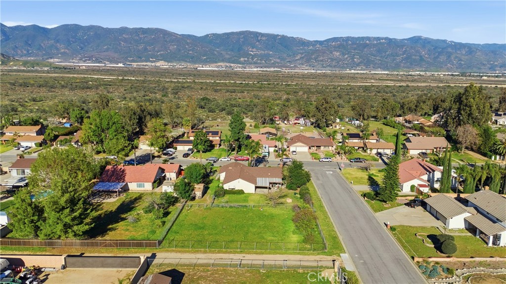 5574 North Sycamore Avenue Rialto, CA 92377 - Photo 48 of 53