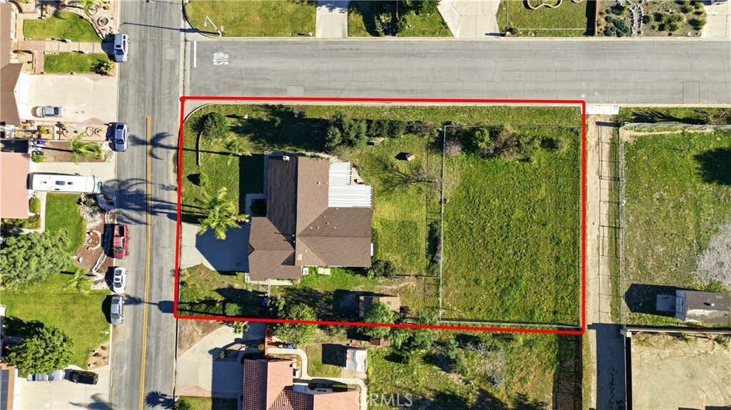 5574 North Sycamore Avenue Rialto, CA 92377 - Photo 6 of 53