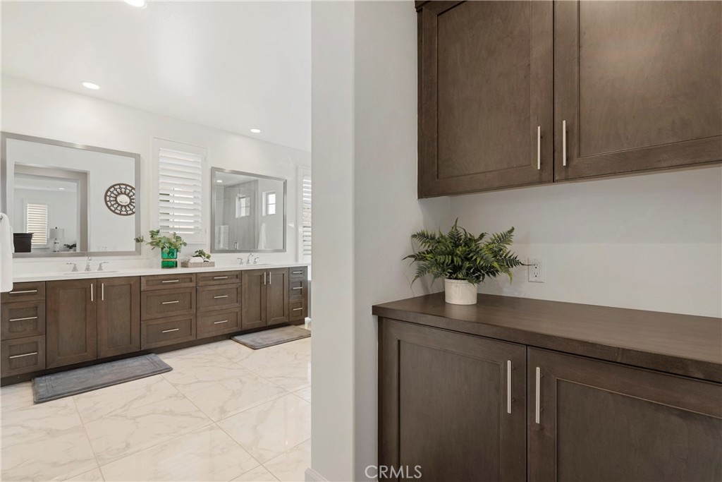 84 Rockinghorse Irvine, CA 92602 - Photo 31 of 63