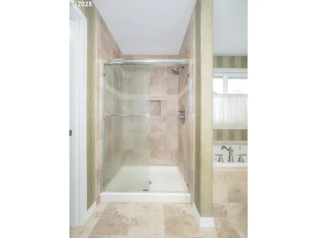 $689,000 | 4907 Masters Drive, Newberg, OR 97132