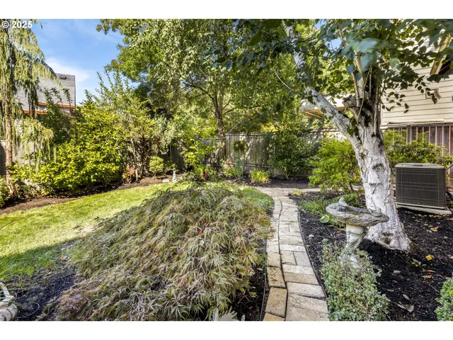 $689,000 | 4907 Masters Drive, Newberg, OR 97132