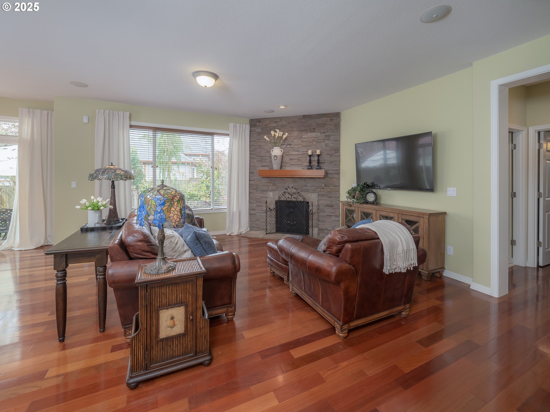 4907 Masters Drive Newberg, OR 97132 - Photo 7 of 48