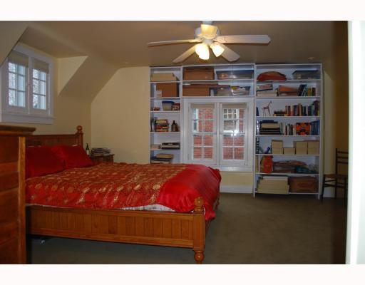 5824 Wayne Road Highland Park, PA 15206 - Photo 13 of 17 Master Bedroom. Third floor master bedroom