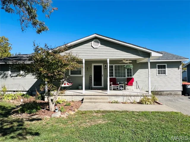 $175,000 | 611 West 2nd Street, Advance, MO 63730