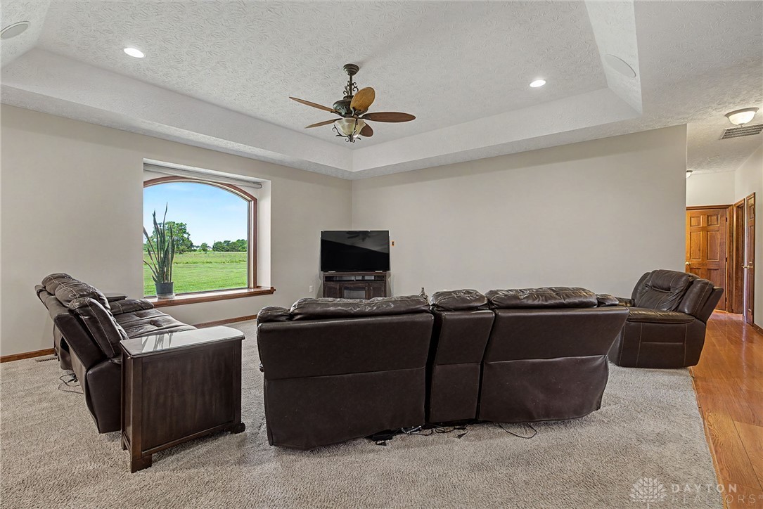 7338 Bard Road Tipp City, OH 45371 - Photo 10 of 66