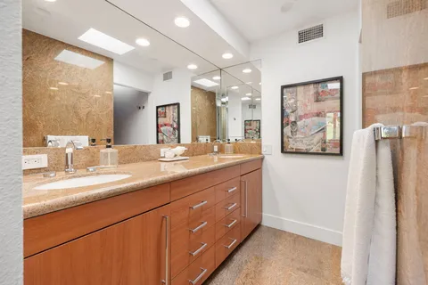 $689,000 | 48955 Mariposa Drive, Palm Desert, CA 92260