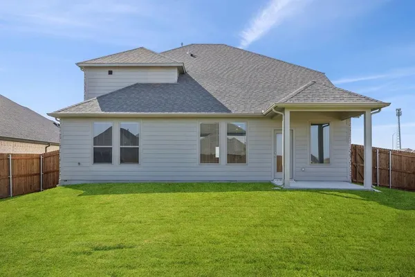 $409,990 | 920 Dewy Lk Place, Lavon, TX 75166