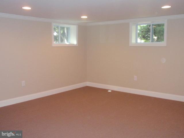 2001 Brighton Road Hyattsville, MD 20782 - Photo 3 of 20 Family Room