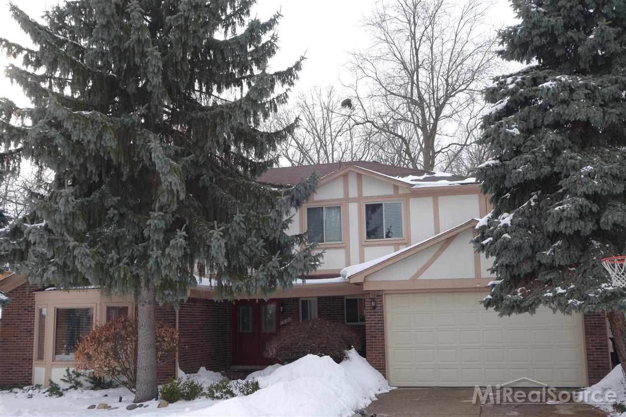 585 Plum Ridge Drive Rochester Hills, MI 48309 - Photo 1 of 24