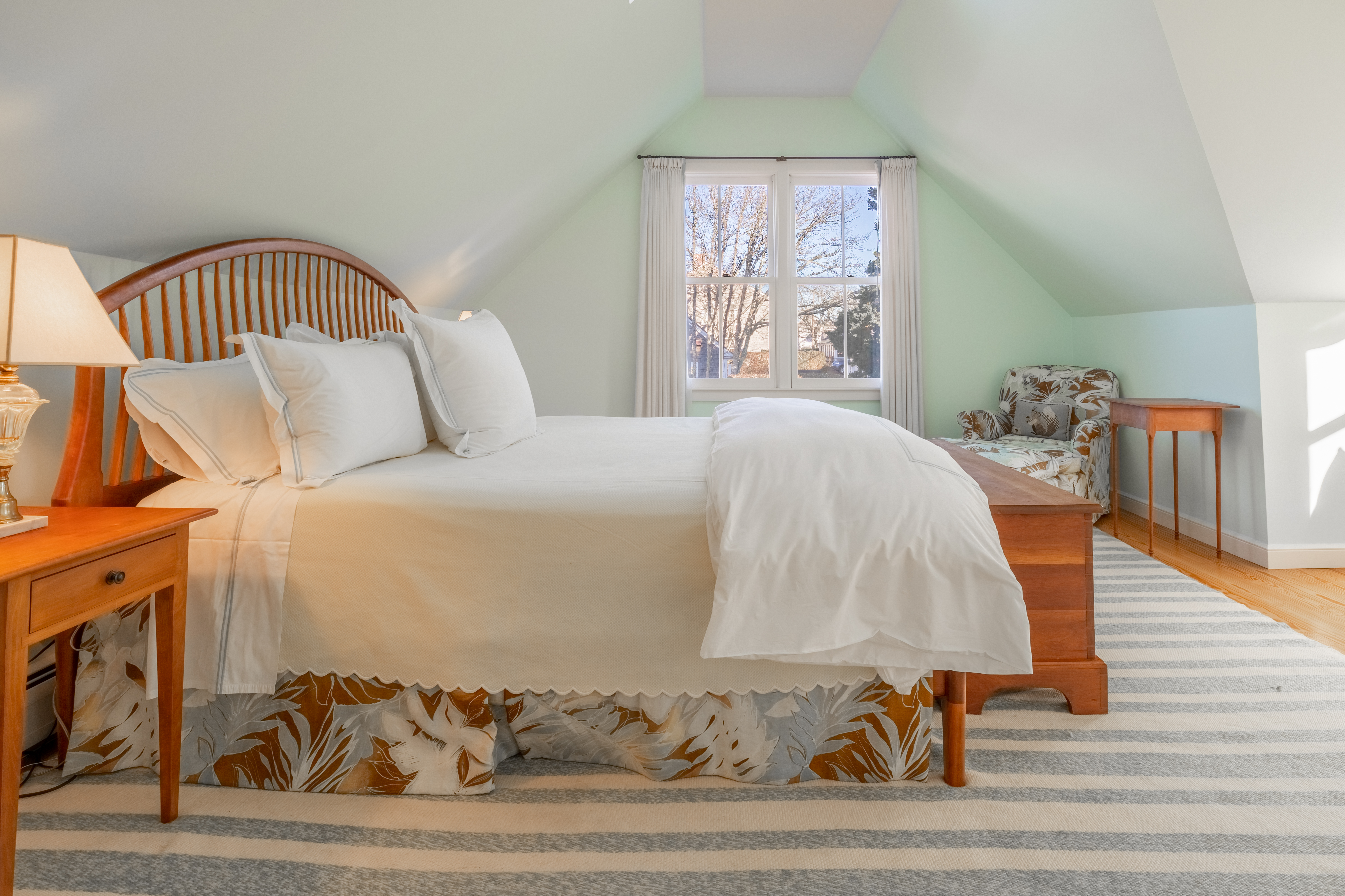 14 Pine Street Nantucket, MA 02554 - Photo 35 of 43