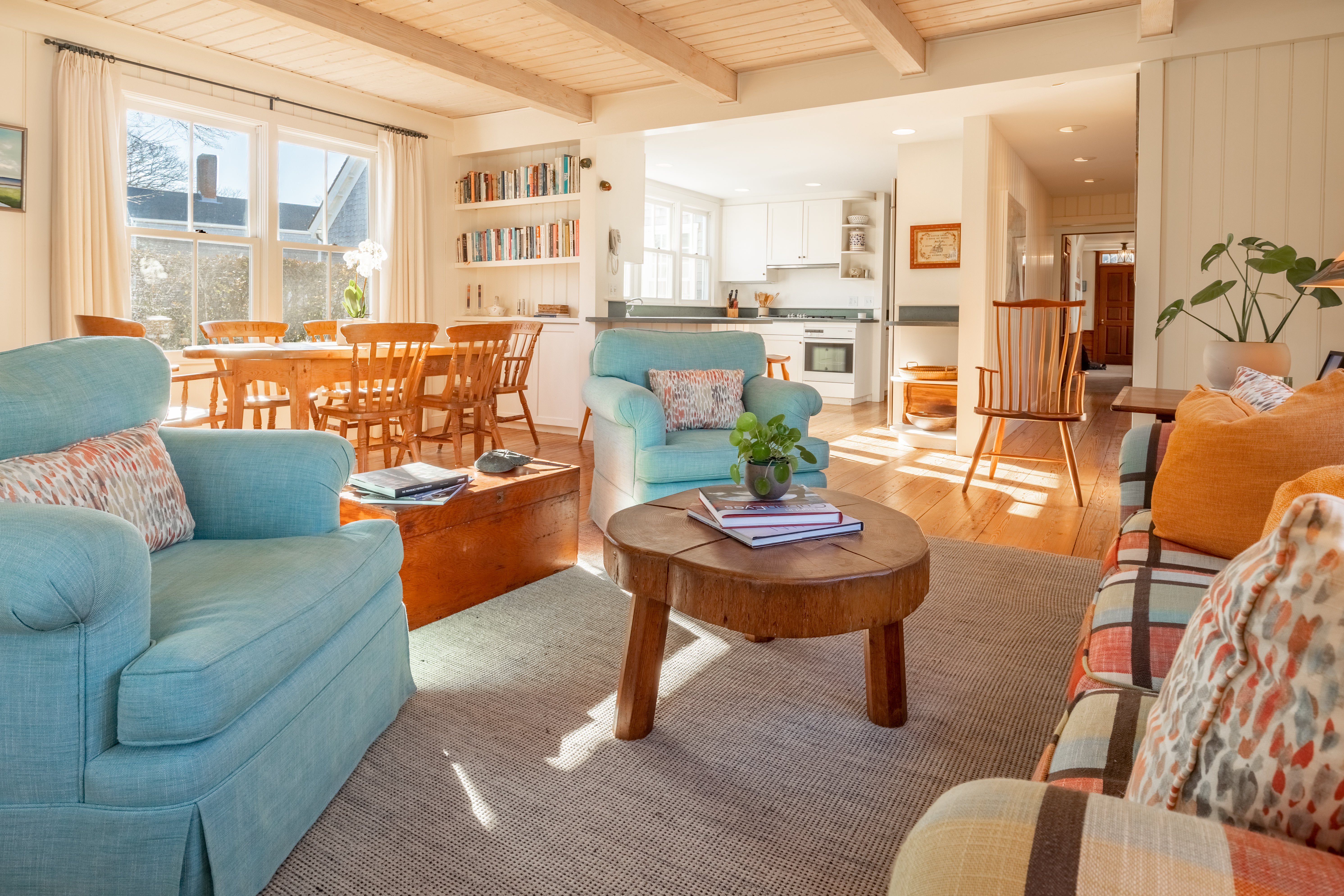 14 Pine Street Nantucket, MA 02554 - Photo 9 of 43