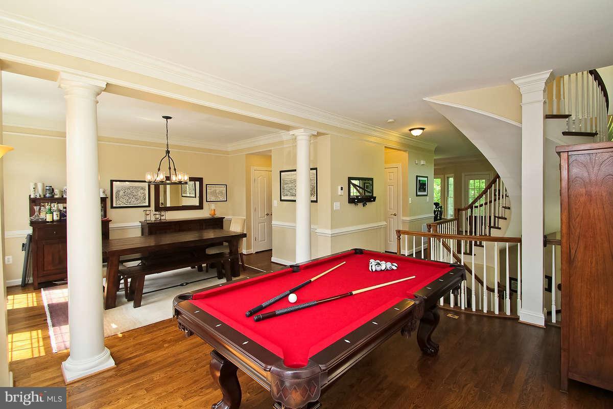 156 Rees Place Falls Church, VA 22046 - Photo 7 of 30 Interior (General)