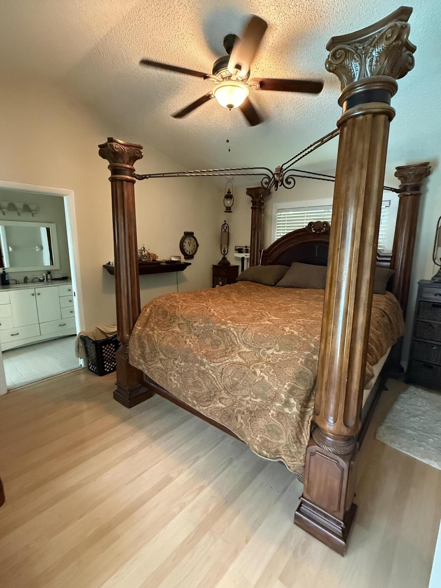 22469 Swordfish Drive Boca Raton, FL 33428 - Photo 8 of 16 IMG_4099