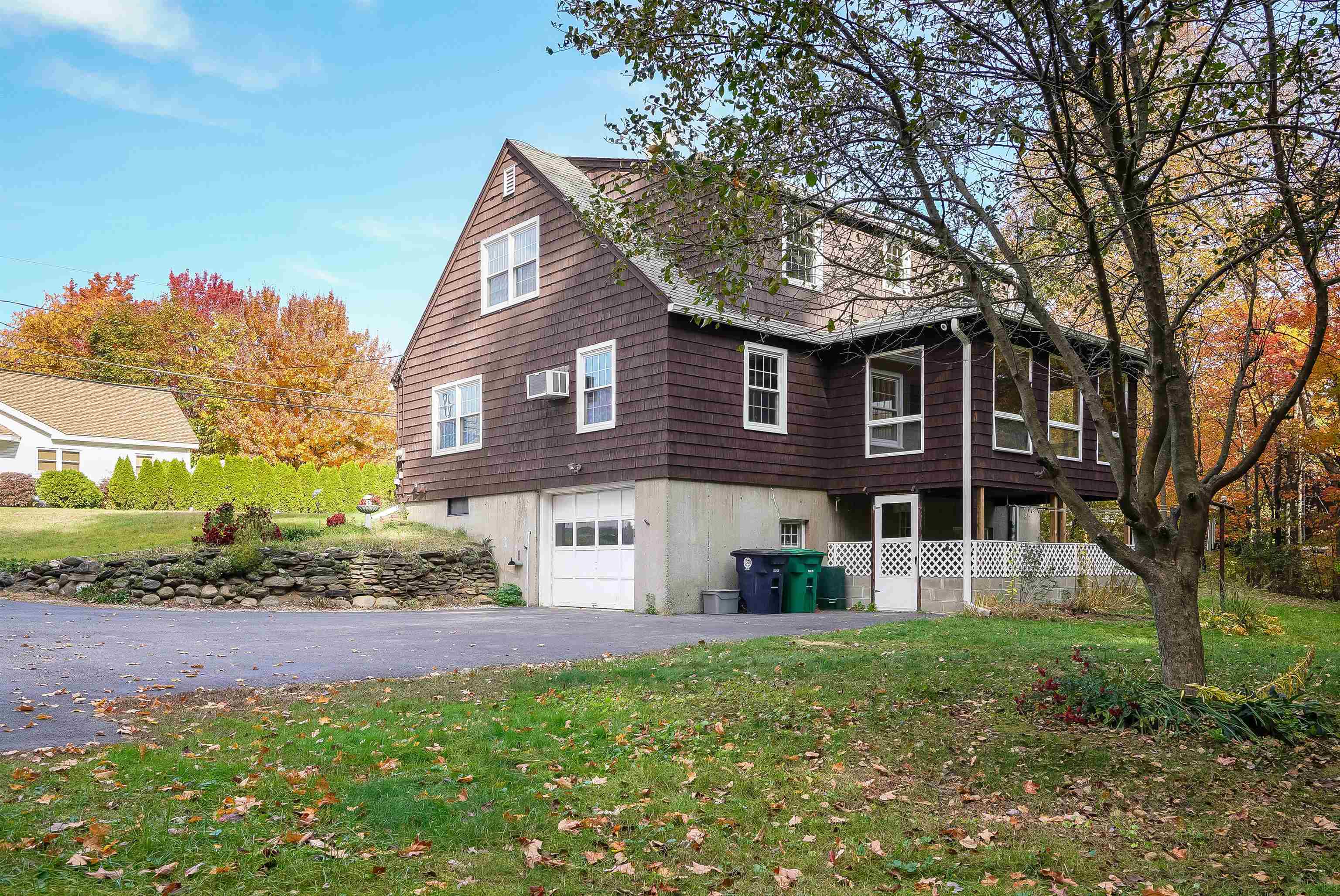 13 Ferry Road Nashua, NH 03064 - Photo 28 of 36