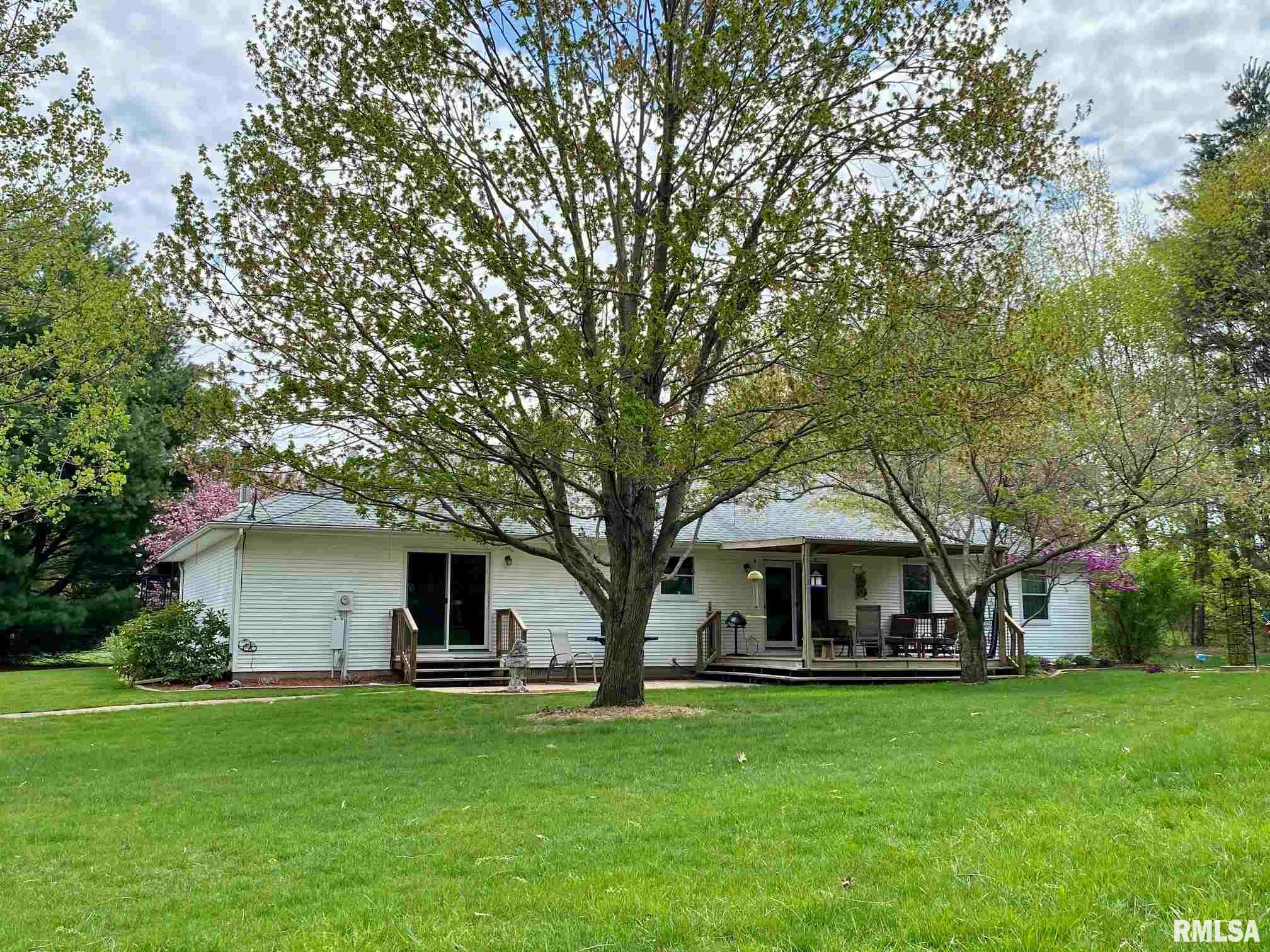 11387 Timber View Lane Athens, IL 62613 - Photo 27 of 34 Gallery Image 27