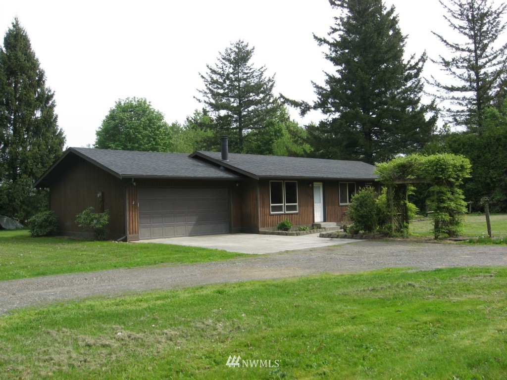 2154 East Pole Road Everson, WA 98247 - Photo 3 of 16