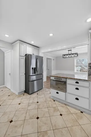 $899,000 | 4106 Hiawatha Drive, Madison, WI 53711