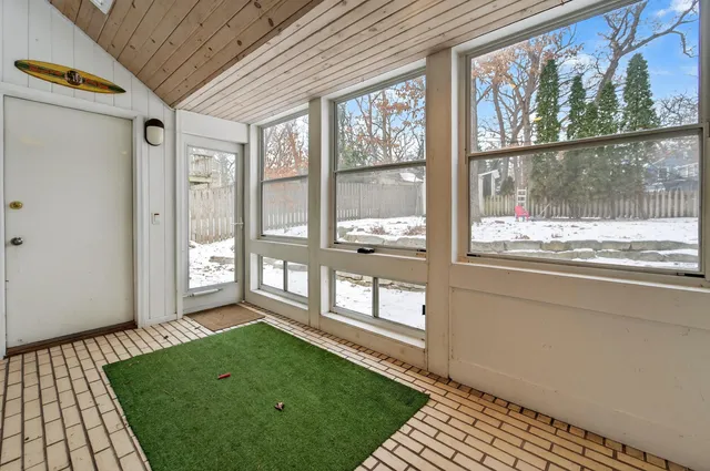 $899,000 | 4106 Hiawatha Drive, Madison, WI 53711