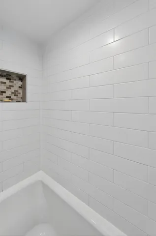 $899,000 | 4106 Hiawatha Drive, Madison, WI 53711