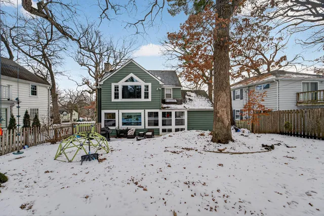 $899,000 | 4106 Hiawatha Drive, Madison, WI 53711