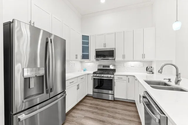 $695,000 | 320 Middlesex Avenue, Unit E403, Medford, MA 02155