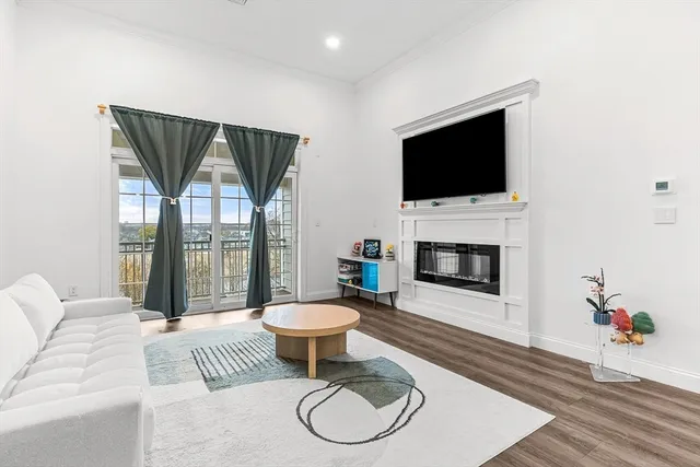 $695,000 | 320 Middlesex Avenue, Unit E403, Medford, MA 02155