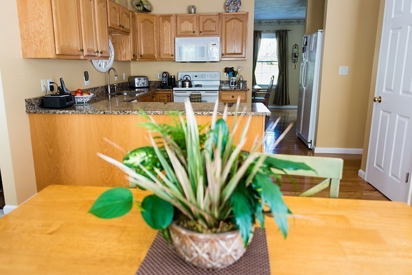 45 Scotland Heights Road Haverhill, MA 01832 - Photo 10 of 30 Gallery Image 10