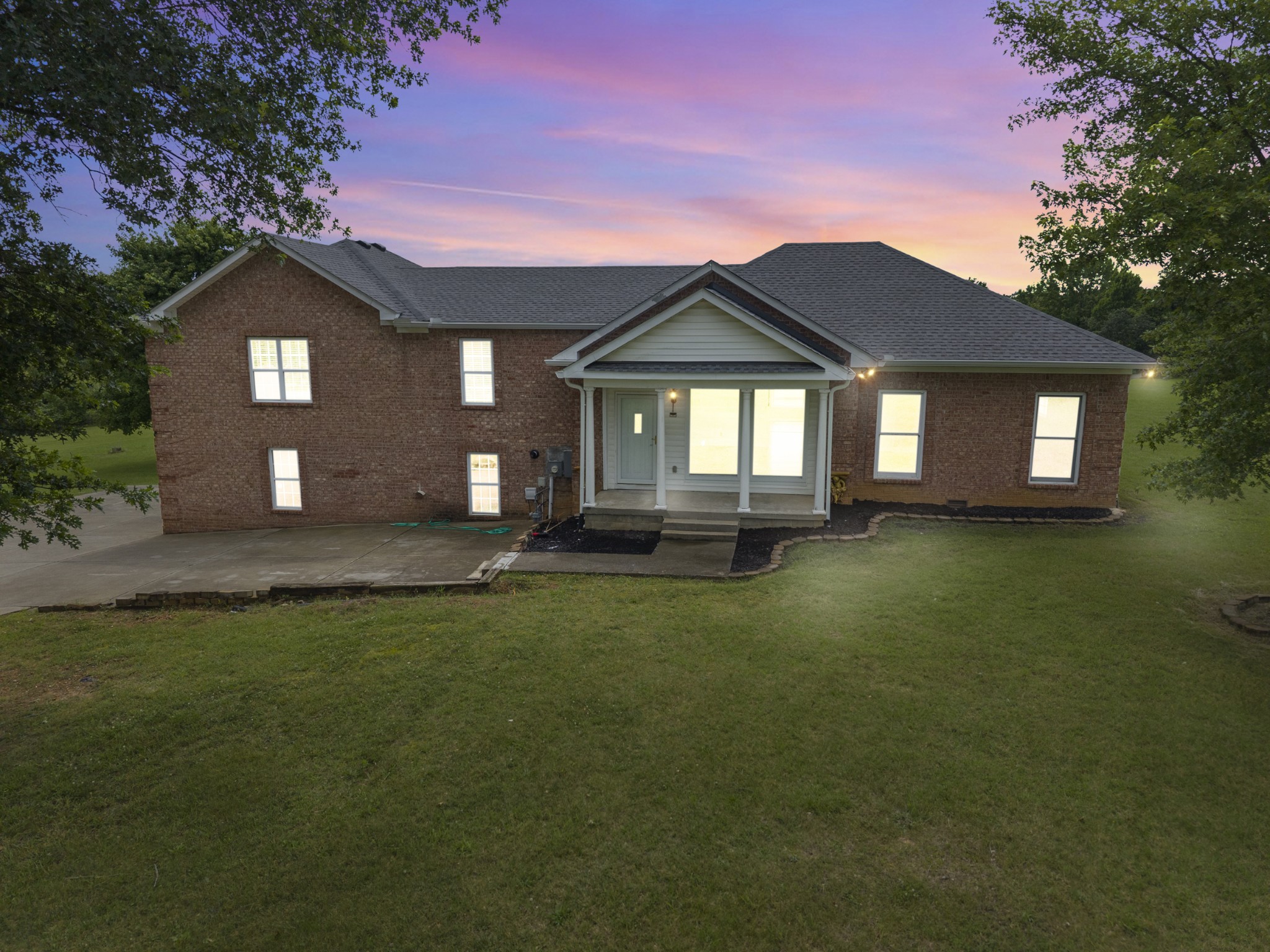 4602 Washington Road Springfield, TN 37172 - Photo 50 of 63 a front view of a house with a yard
