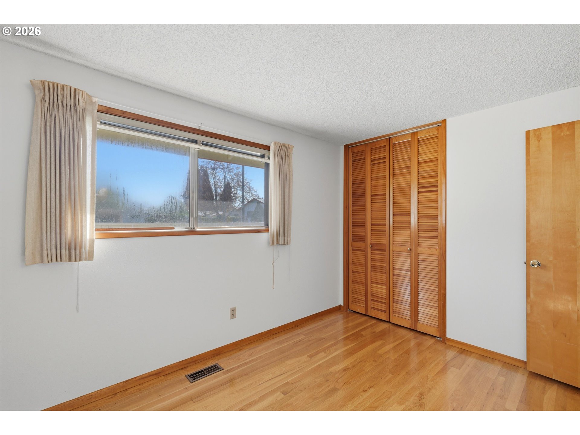2114 Southeast 148th Place Portland, OR 97233 - Photo 11 of 18