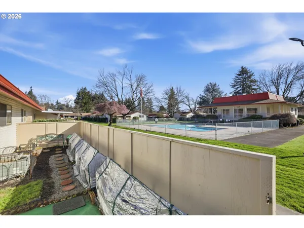 $169,000 | 2114 Southeast 148th Place, Portland, OR 97233