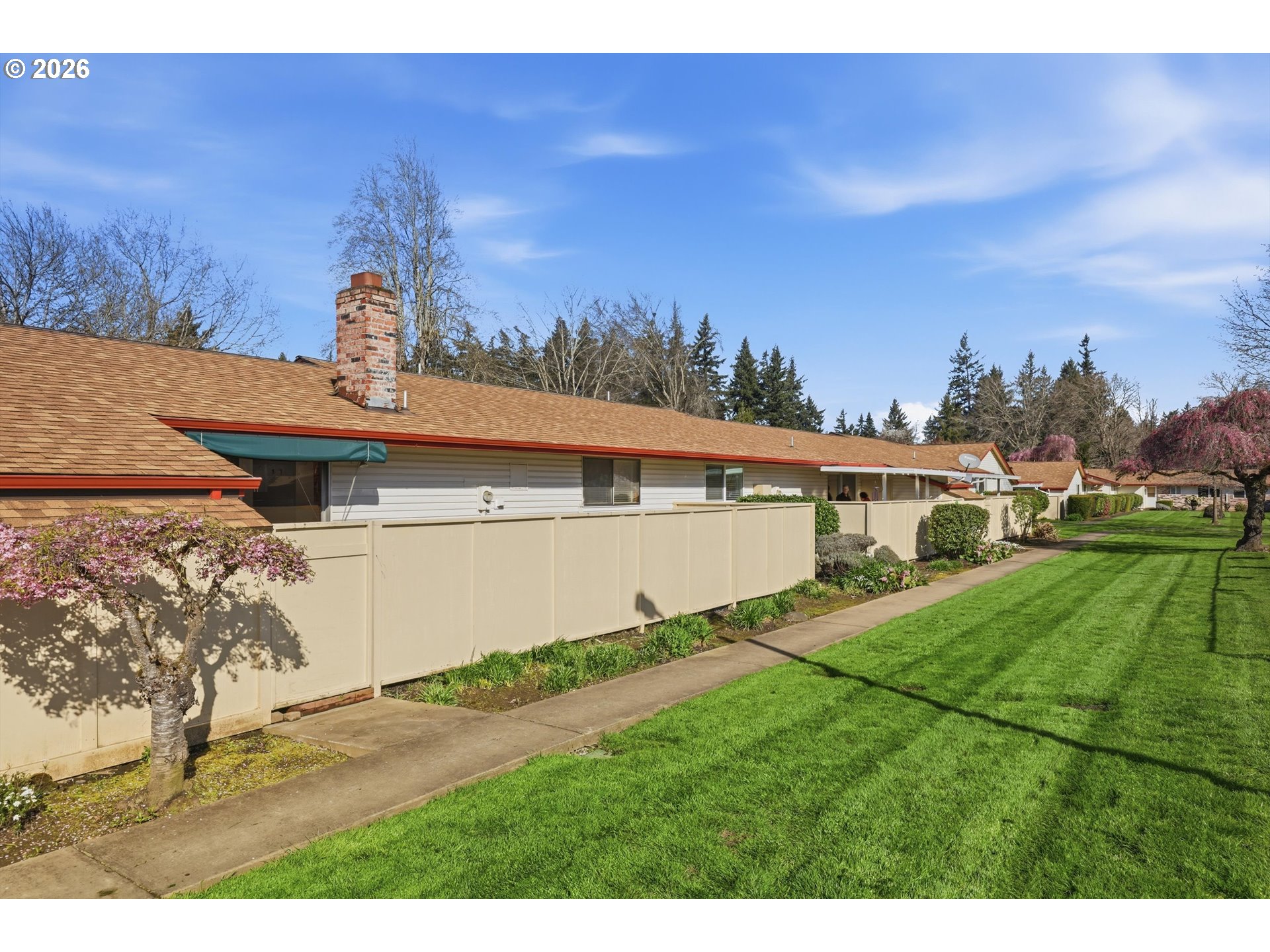2114 Southeast 148th Place Portland, OR 97233 - Photo 2 of 18