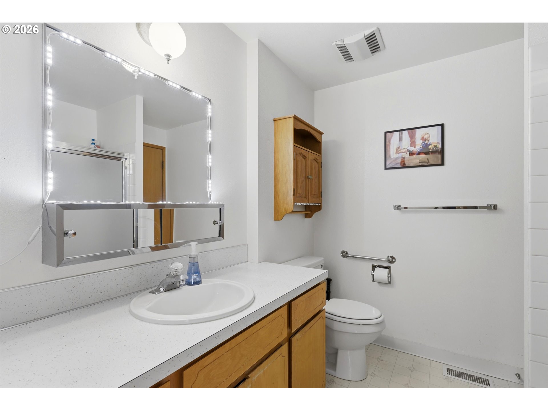 2114 Southeast 148th Place Portland, OR 97233 - Photo 10 of 18
