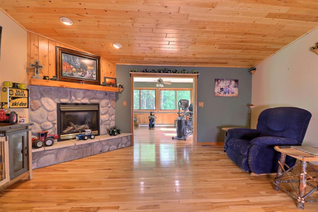 2050 St Louis Road Phelps, WI 54554 - Photo 5 of 34 Gallery Image 5