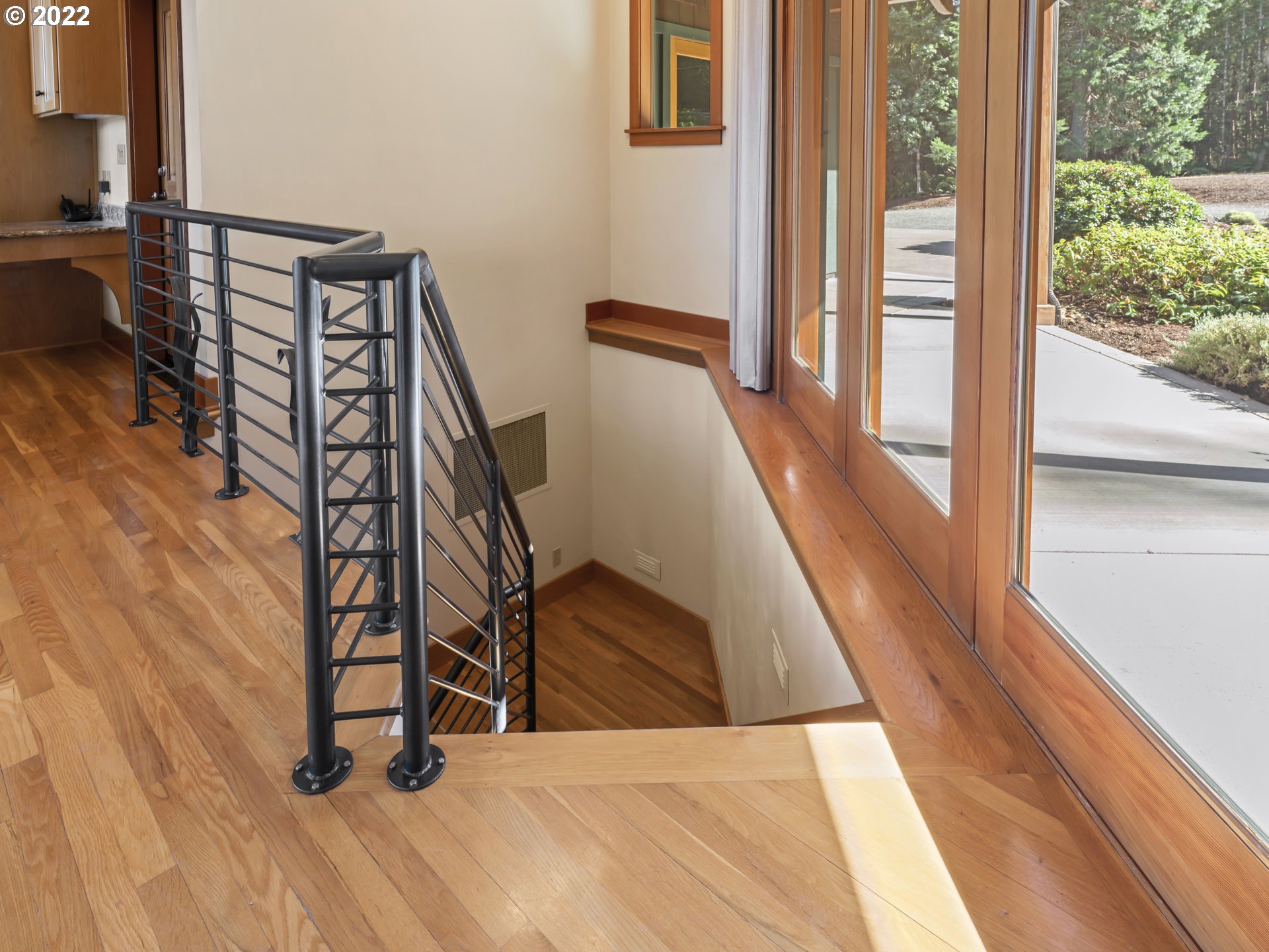 30923 Fox Hollow Road Eugene, OR 97405 - Photo 15 of 31 a view of entryway and hall with wooden floor