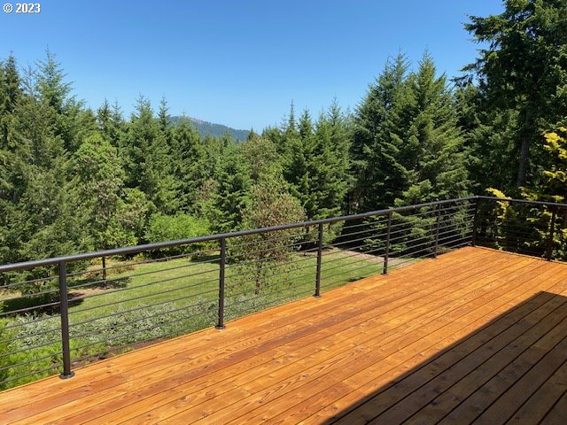 30923 Fox Hollow Road Eugene, OR 97405 - Photo 4 of 31 a view of a tennis court